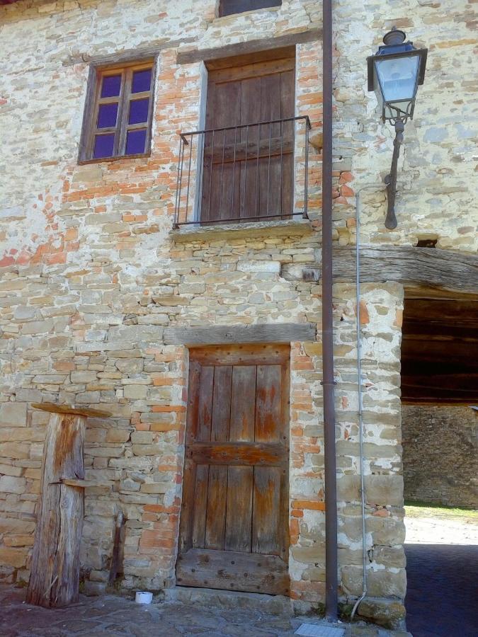 Magiche Langhe Panzió Paroldo Kültér fotó